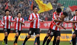 关于青春风暴：成都谢菲联队员荣登榜首的信息